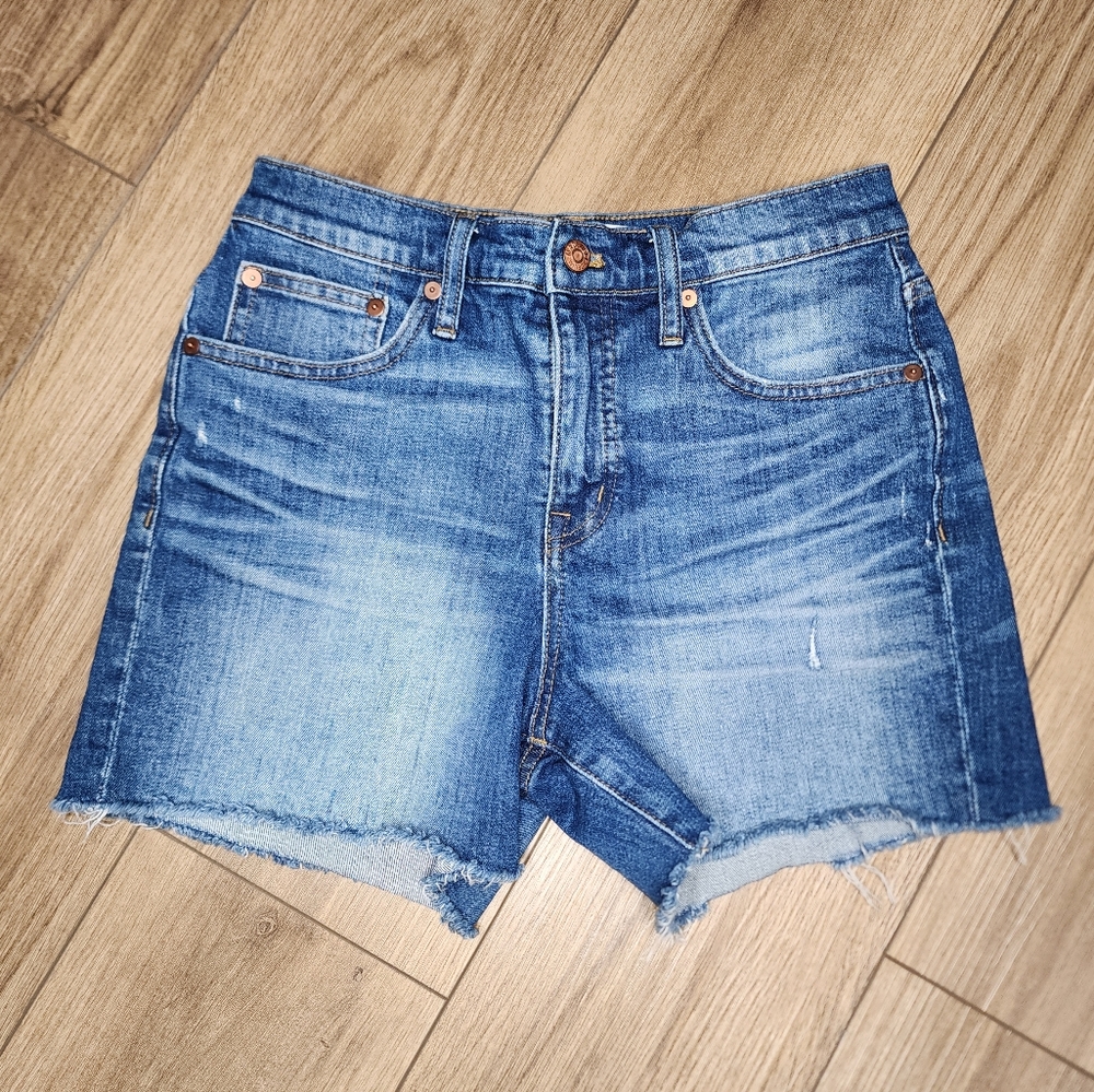 MADEWELL denim cut-off shorts, size 26